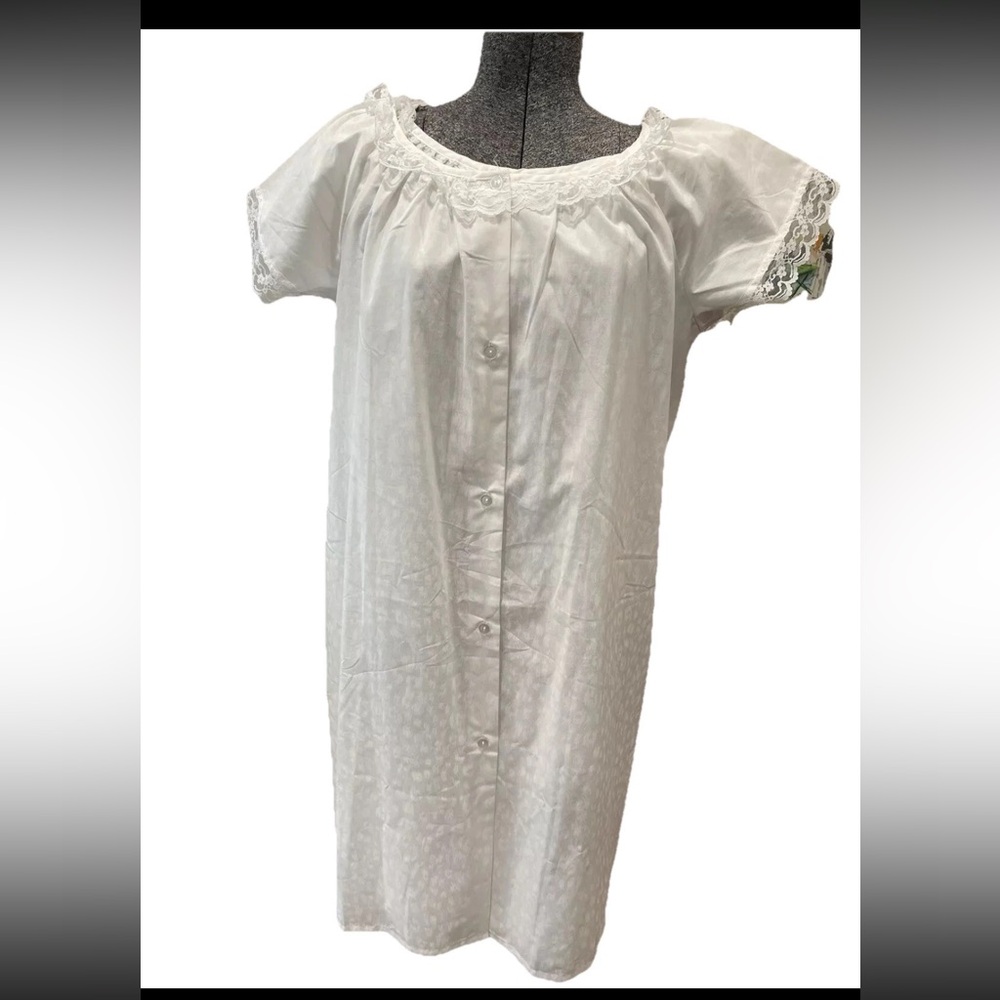 Carriage court 2 piece‎ nightgown robe set ladies size 12/14 70s girly Vintage